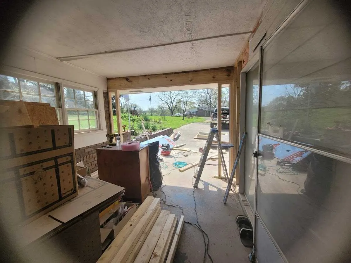 Air movers and dehumidifier for Water Mitigation Services in Ontario